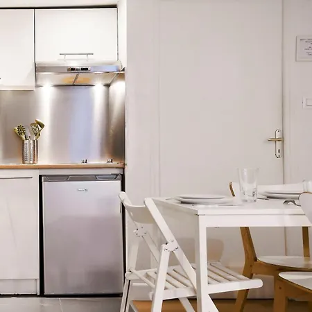 شقة Triplex In The Heart Of Old