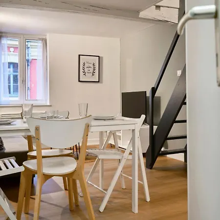Triplex In The Heart Of Old * Lilla