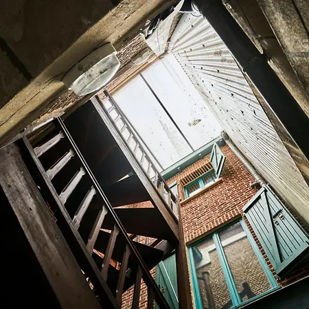 Triplex In The Heart Of Old Apartment