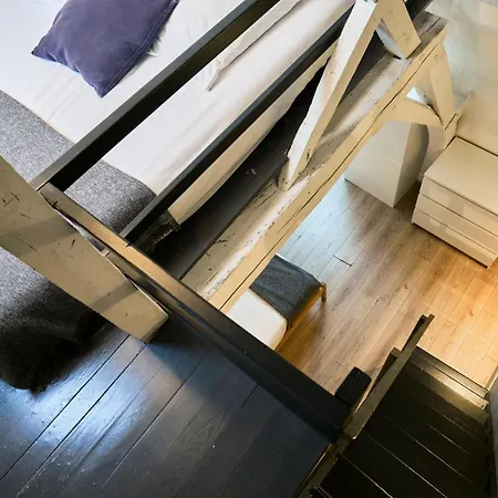 Triplex In The Heart Of Old Appartamento