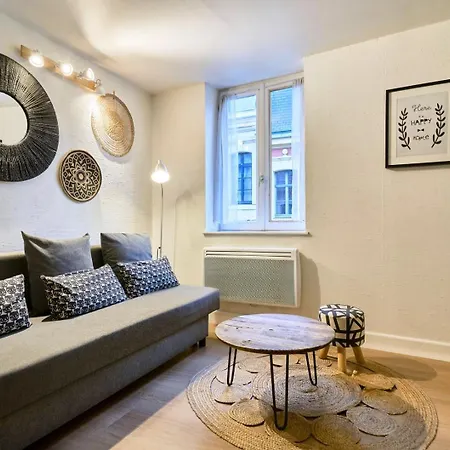 Triplex In The Heart Of Old Apartment
